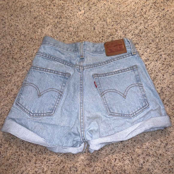 levi shorts poshmark